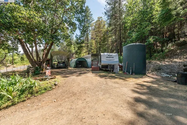 $250,000 | 2940 Dutch Creek Road, Junction City, CA 96048