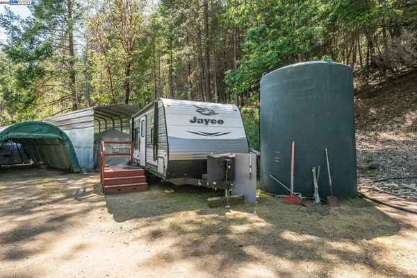 $250,000 | 2940 Dutch Creek Road, Junction City, CA 96048