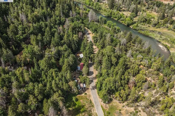 $250,000 | 2940 Dutch Creek Road, Junction City, CA 96048