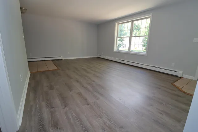 $299,900 | 102 Country Club Road 1, Unit 11B, Sanford, ME 04073