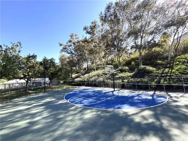 $5,000 | 23939 Hammond Court, Valencia, CA 91354