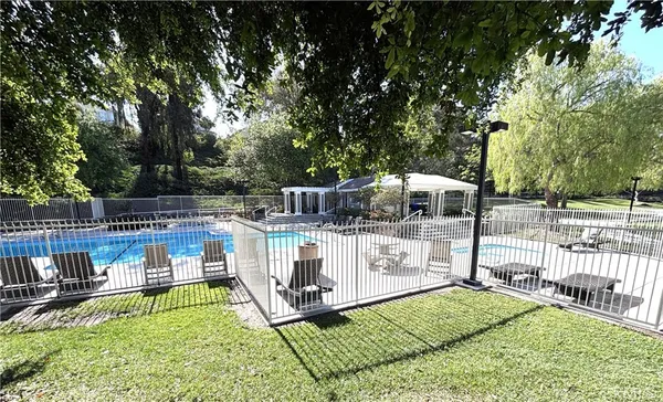 $5,000 | 23939 Hammond Court, Valencia, CA 91354