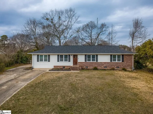 $415,000 | 603 Creighton Drive, Taylors, SC 29687