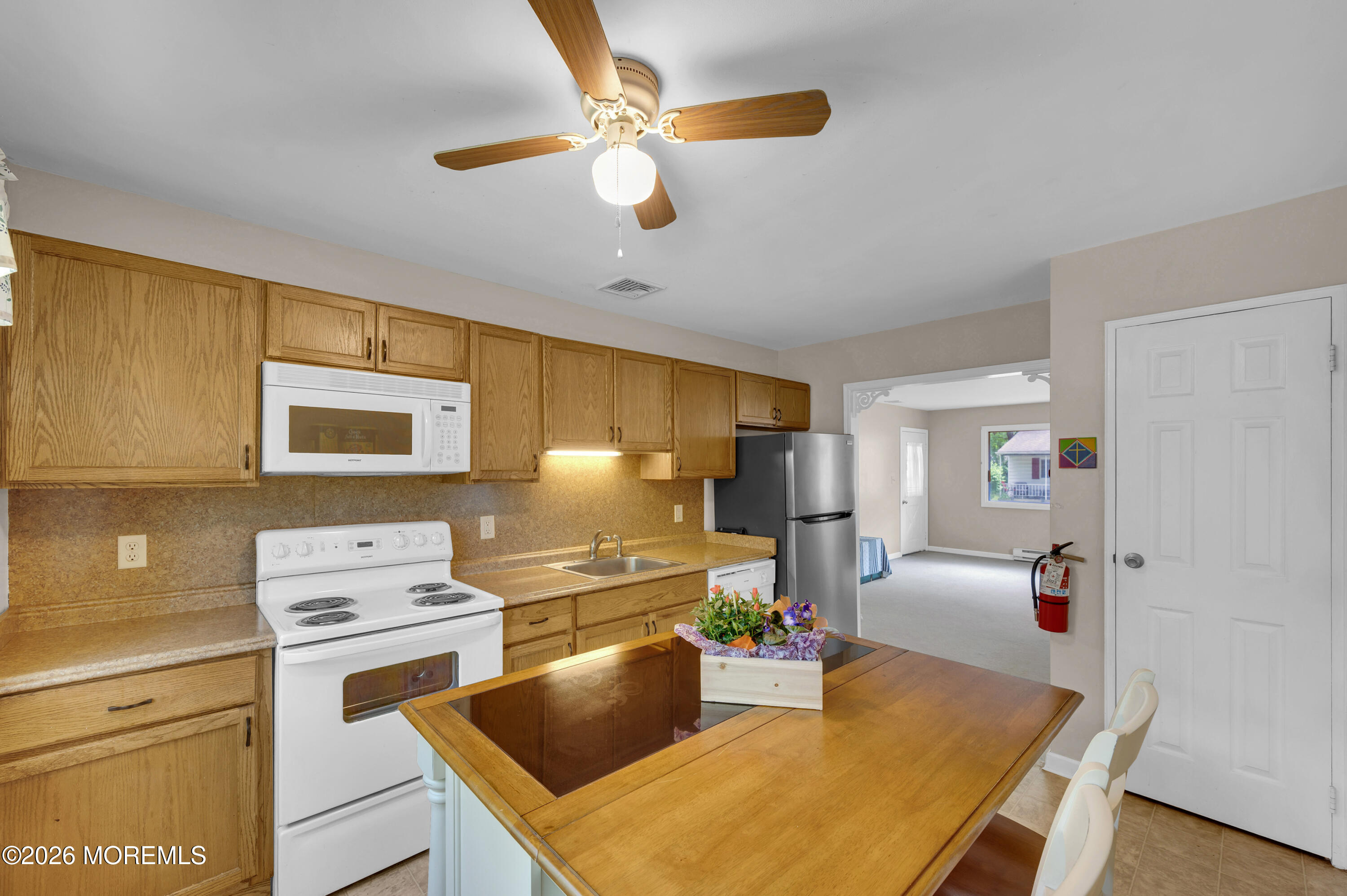 4 Indiana Way, Unit B Whiting, NJ 08759 - Photo 10 of 25 Kitchen 2