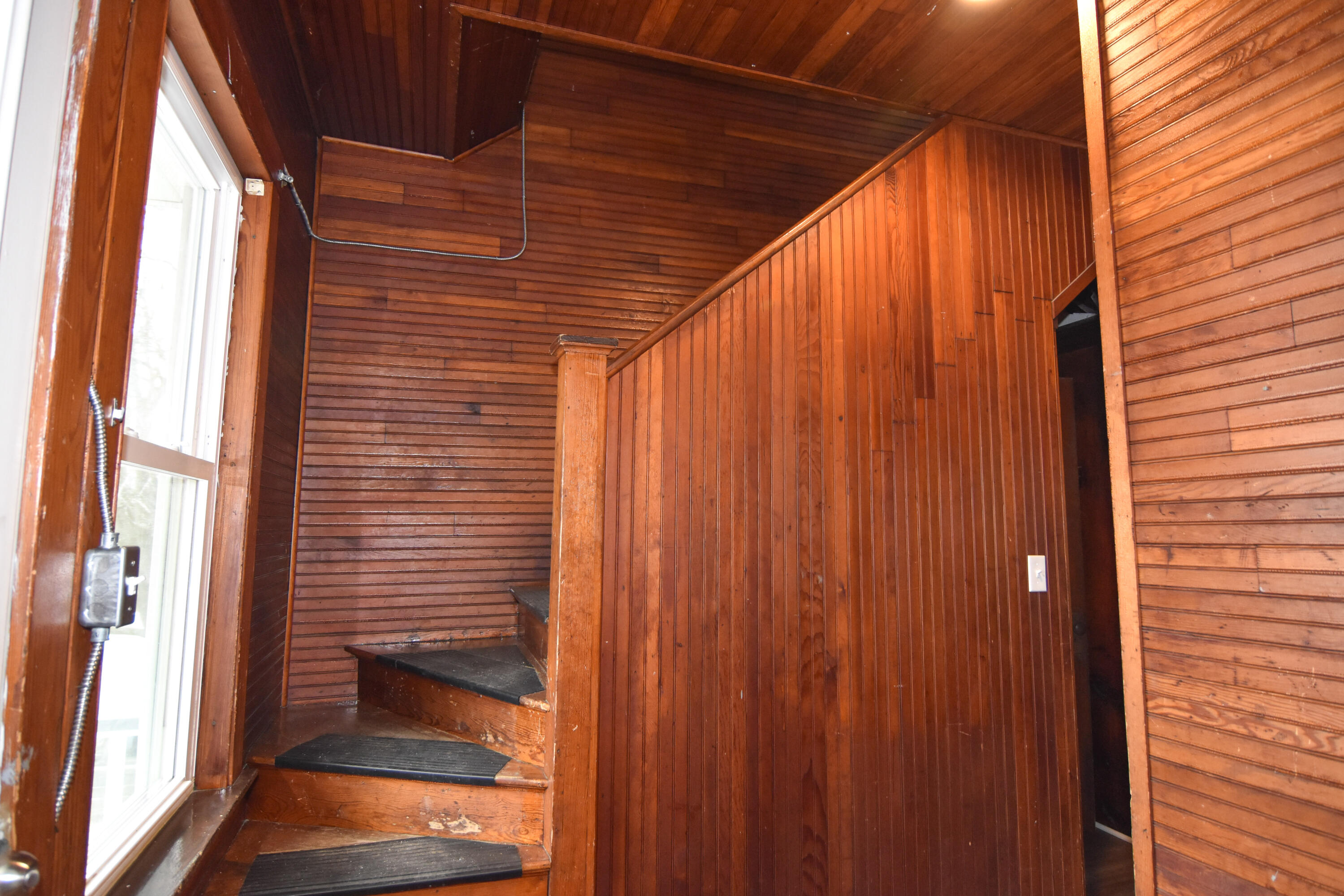 86 4th Street Auburn, ME 04210 - Photo 25 of 30 20260422-DSC_0984
