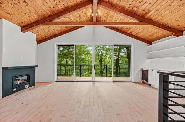 $975,000 | 2878 German Flats Road, Warren, VT 05674