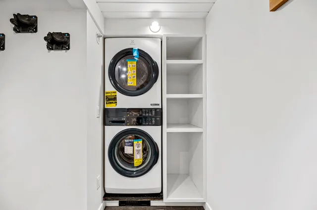 $999,000 | 2878 German Flats Road, Warren, VT 05674