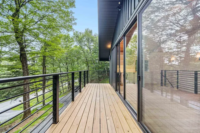 $999,000 | 2878 German Flats Road, Warren, VT 05674