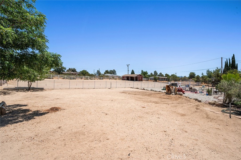 15093 Mandan Road Apple Valley, CA 92307 - Photo 46 of 56
