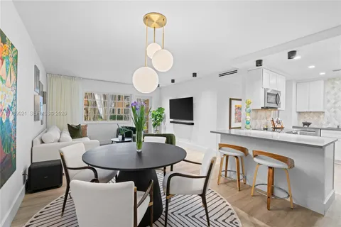 $389,000 | 1940 Northeast 2nd Avenue, Unit 118J, Wilton Manors, FL 33305