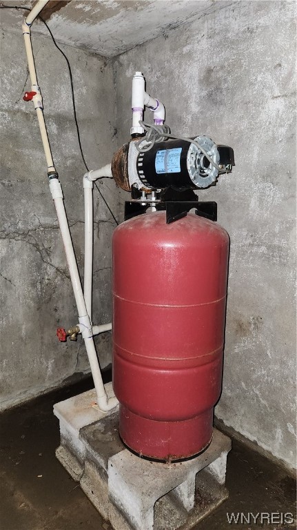 10027 Alexander Road Alexander, NY 14005 - Photo 12 of 33