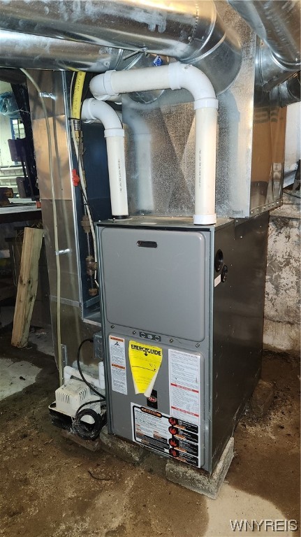 10027 Alexander Road Alexander, NY 14005 - Photo 13 of 33