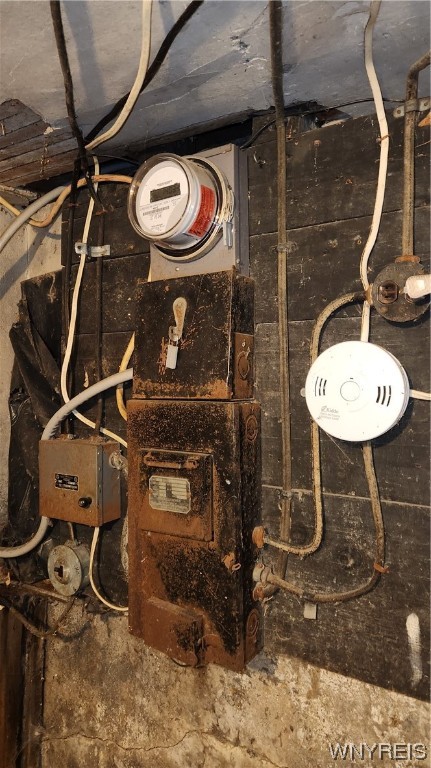 10027 Alexander Road Alexander, NY 14005 - Photo 14 of 33