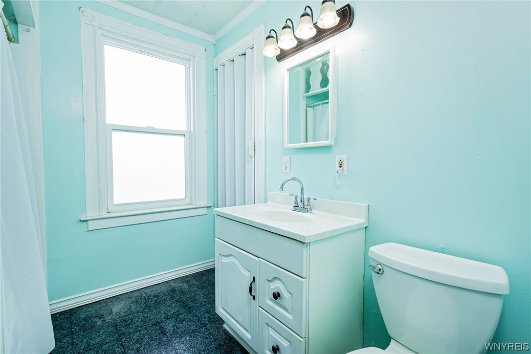 10027 Alexander Road Alexander, NY 14005 - Photo 30 of 33