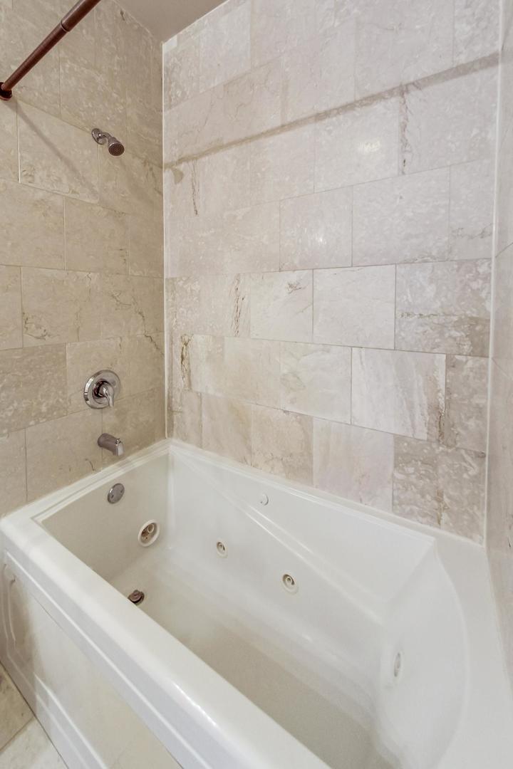1325 East Marquette Road, Unit 1 Chicago, IL 60637 - Photo 21 of 42
