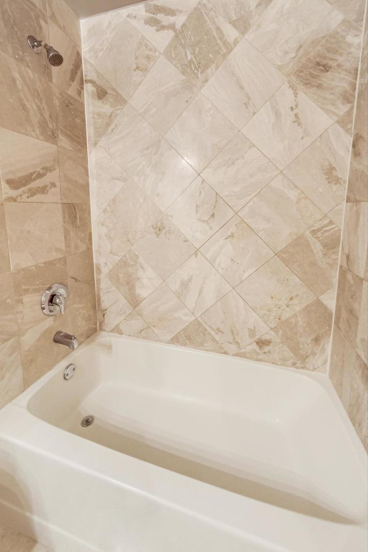 1325 East Marquette Road, Unit 1 Chicago, IL 60637 - Photo 27 of 42