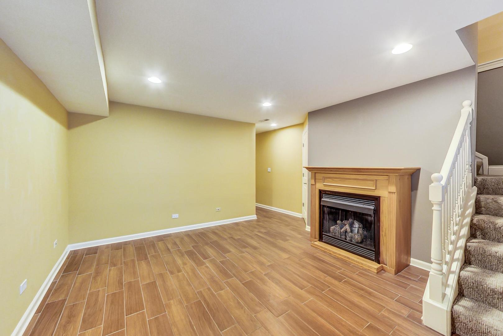 1325 East Marquette Road, Unit 1 Chicago, IL 60637 - Photo 29 of 42