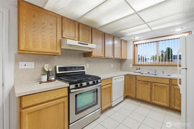 $625,000 | 3410 Forest Court, Bellingham, WA 98225