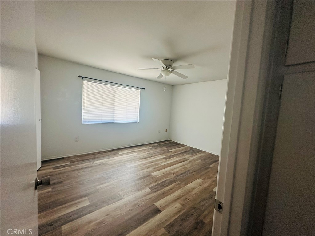 28940 Carmel Road Menifee, CA 92586 - Photo 12 of 29 Master bedroom.