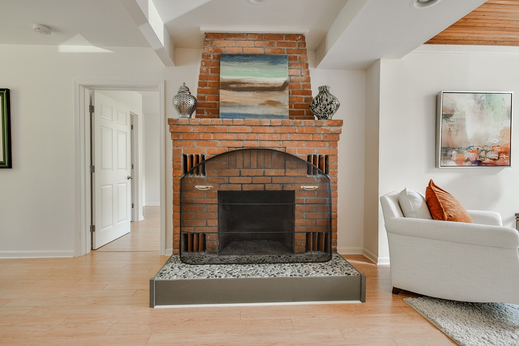 749 Edmands Road Framingham, MA 01701 - Photo 9 of 30 Gallery Image 9
