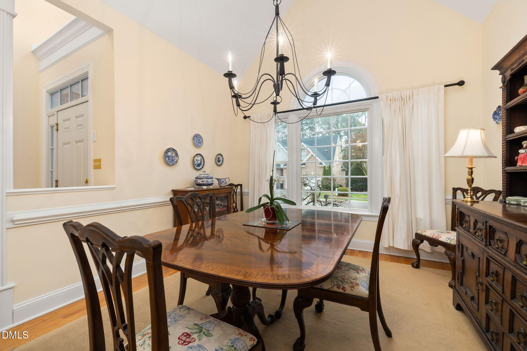 132 Yorkchester Way Raleigh, NC 27615 - Photo 9 of 48 8-web-or-mls-DX3A4610