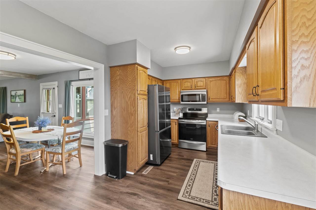 2115 Johnson-Washington Road Southwest Kalona, IA 52247 - Photo 13 of 52 Gallery Image 13
