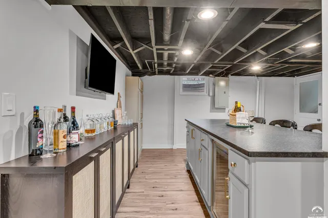 $479,900 | 7609 Russell Road, Prairie Village, KS 66208