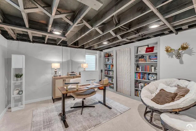 $479,900 | 7609 Russell Road, Prairie Village, KS 66208