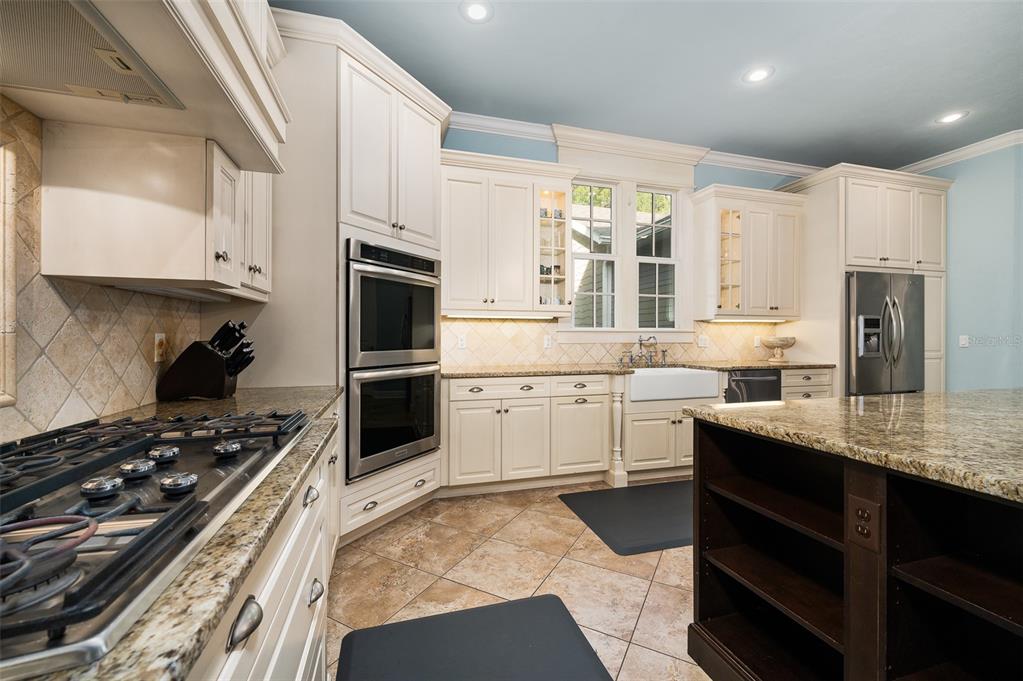 767 Southwest 137th Way Newberry, FL 32669 - Photo 16 of 90