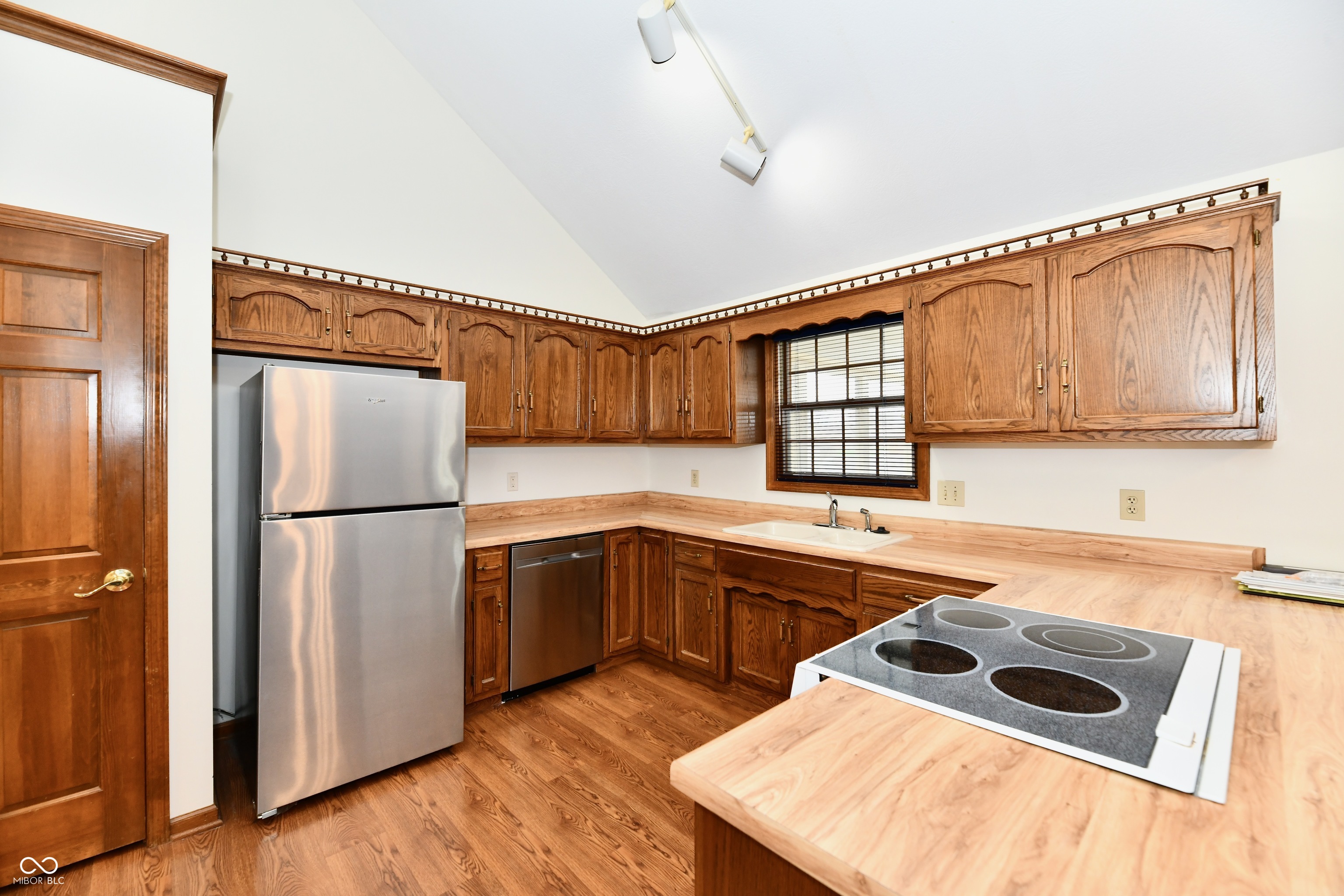 508 Pebble Way Greenwood, IN 46142 - Photo 39 of 70