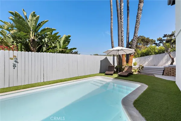 $4,500 | 2120 Temple Hills Drive, Unit LOWR, Laguna Beach, CA 92651
