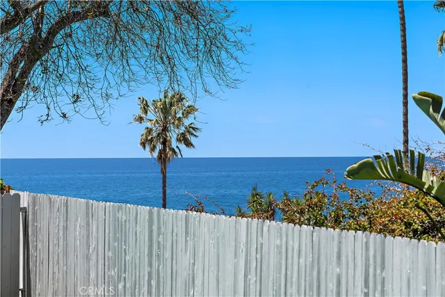 $4,500 | 2120 Temple Hills Drive, Unit LOWR, Laguna Beach, CA 92651