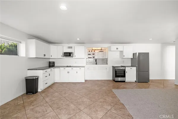 $4,500 | 2120 Temple Hills Drive, Unit LOWR, Laguna Beach, CA 92651