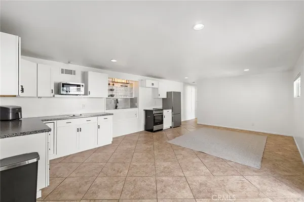 $4,500 | 2120 Temple Hills Drive, Unit LOWR, Laguna Beach, CA 92651