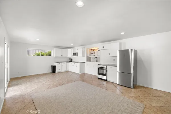 $4,500 | 2120 Temple Hills Drive, Unit LOWR, Laguna Beach, CA 92651