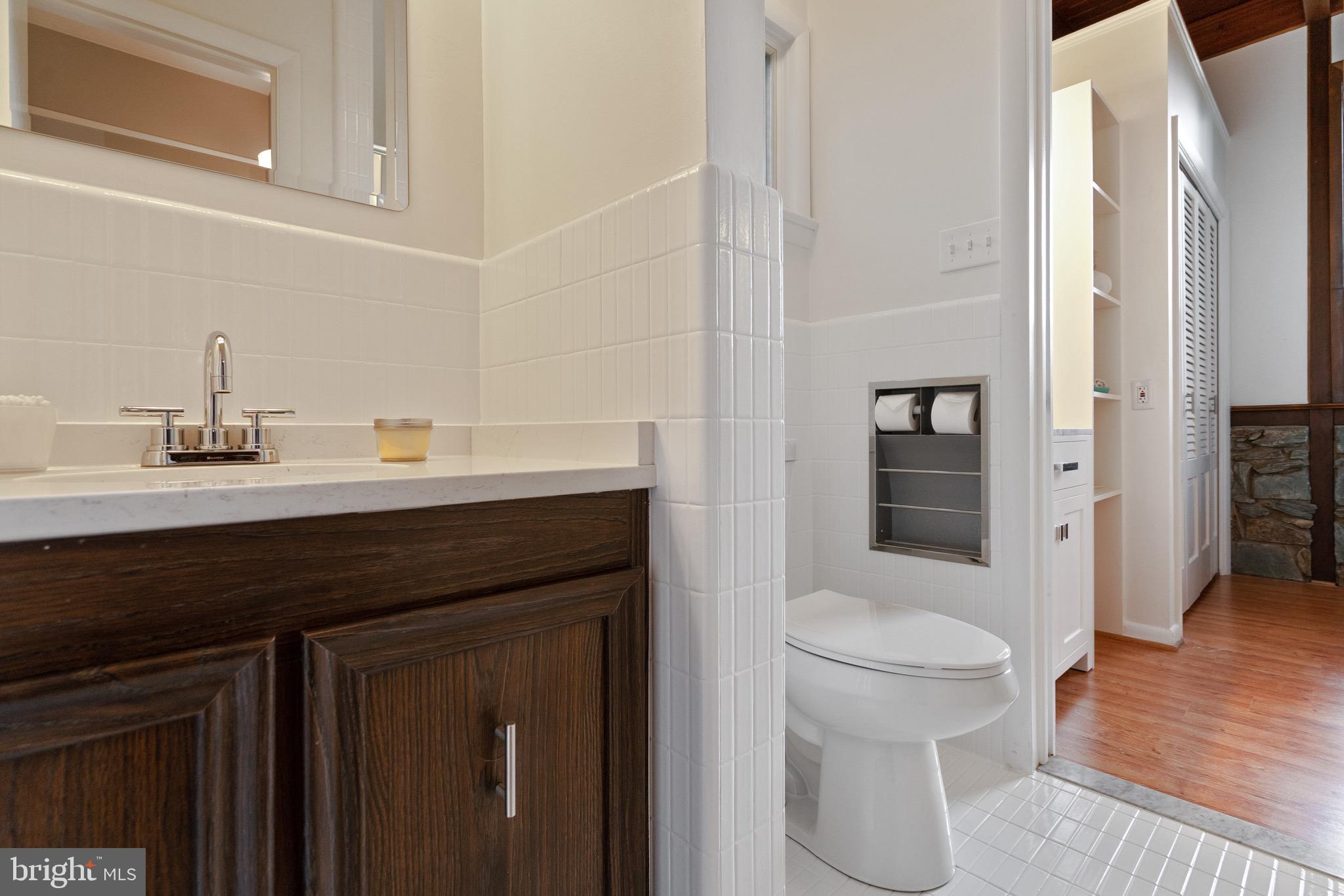 10514 Cascade Place Silver Spring, MD 20902 - Photo 24 of 44 3rd Full Bath with two sinks