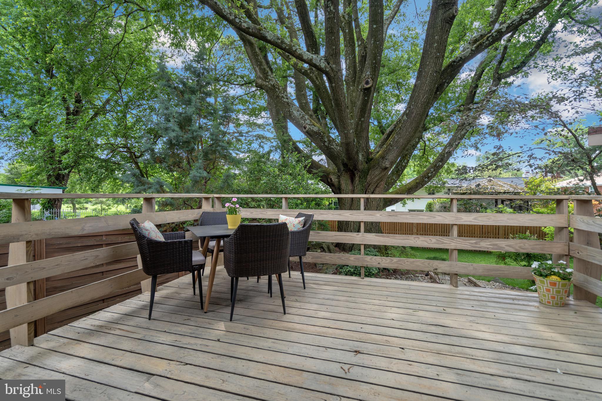 10514 Cascade Place Silver Spring, MD 20902 - Photo 36 of 44 Private Deck off of the Dining room