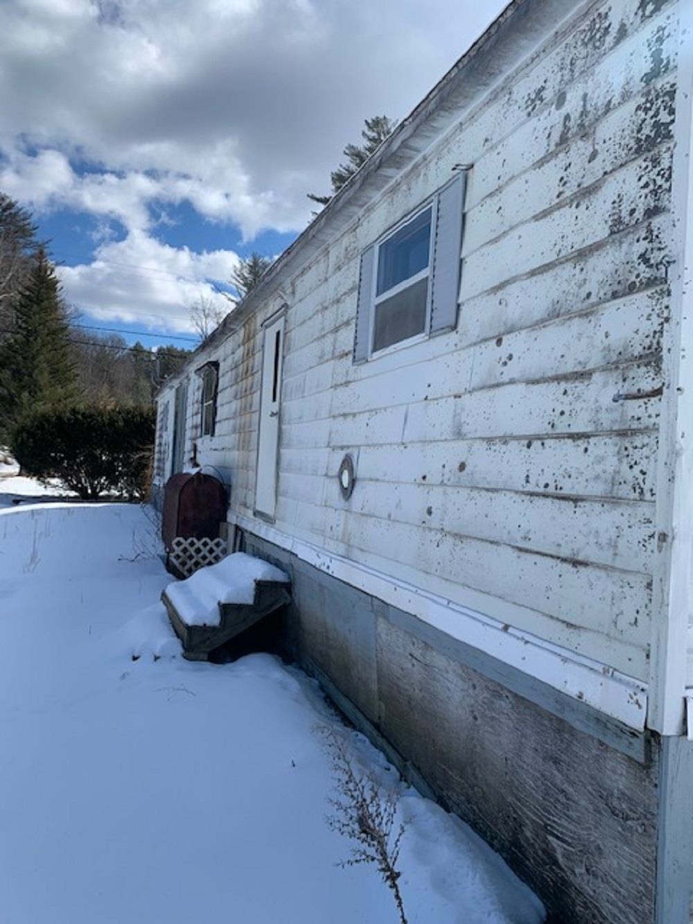 44 Black Hall Road Epsom, NH 03234 - Photo 3 of 7