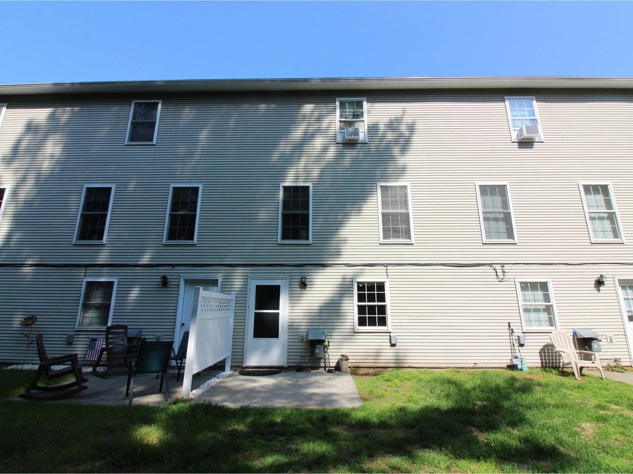 48 Colonial Road, Unit 103 Fairfax, VT 05454 - Photo 18 of 27