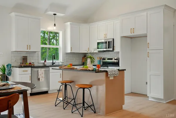 $289,900 | 3494 Double Bridges Road, Spout Spring, VA 24593