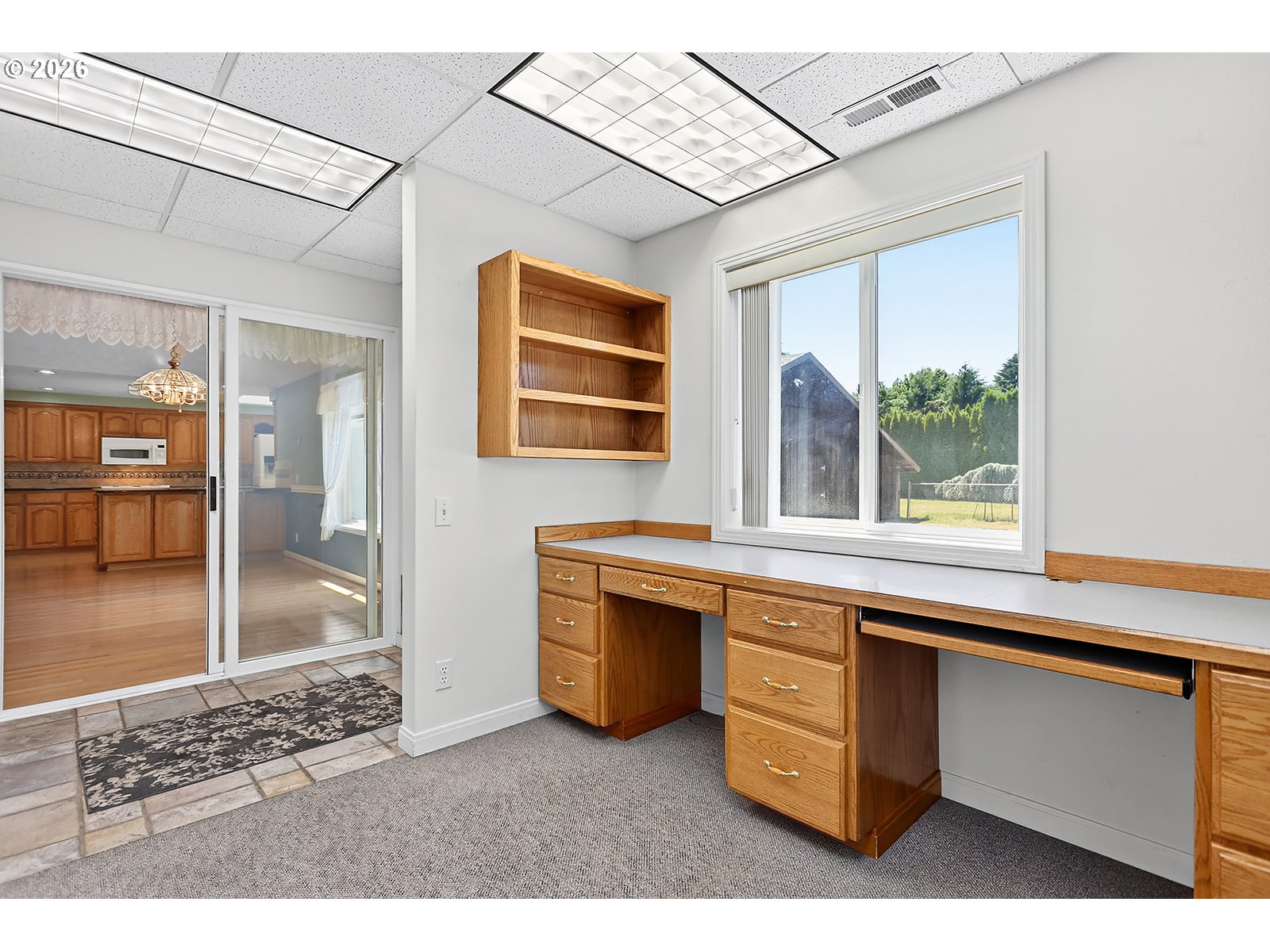 890 Hobbs Road Hood River, OR 97031 - Photo 13 of 44 Den/Office