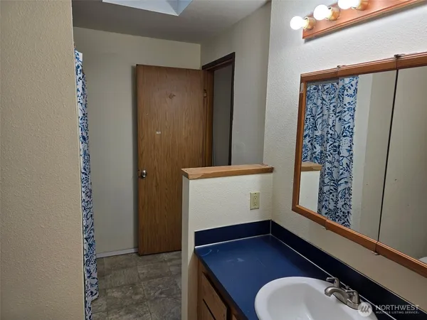 $438,000 | 3105 K Street Northeast, Auburn, WA 98002