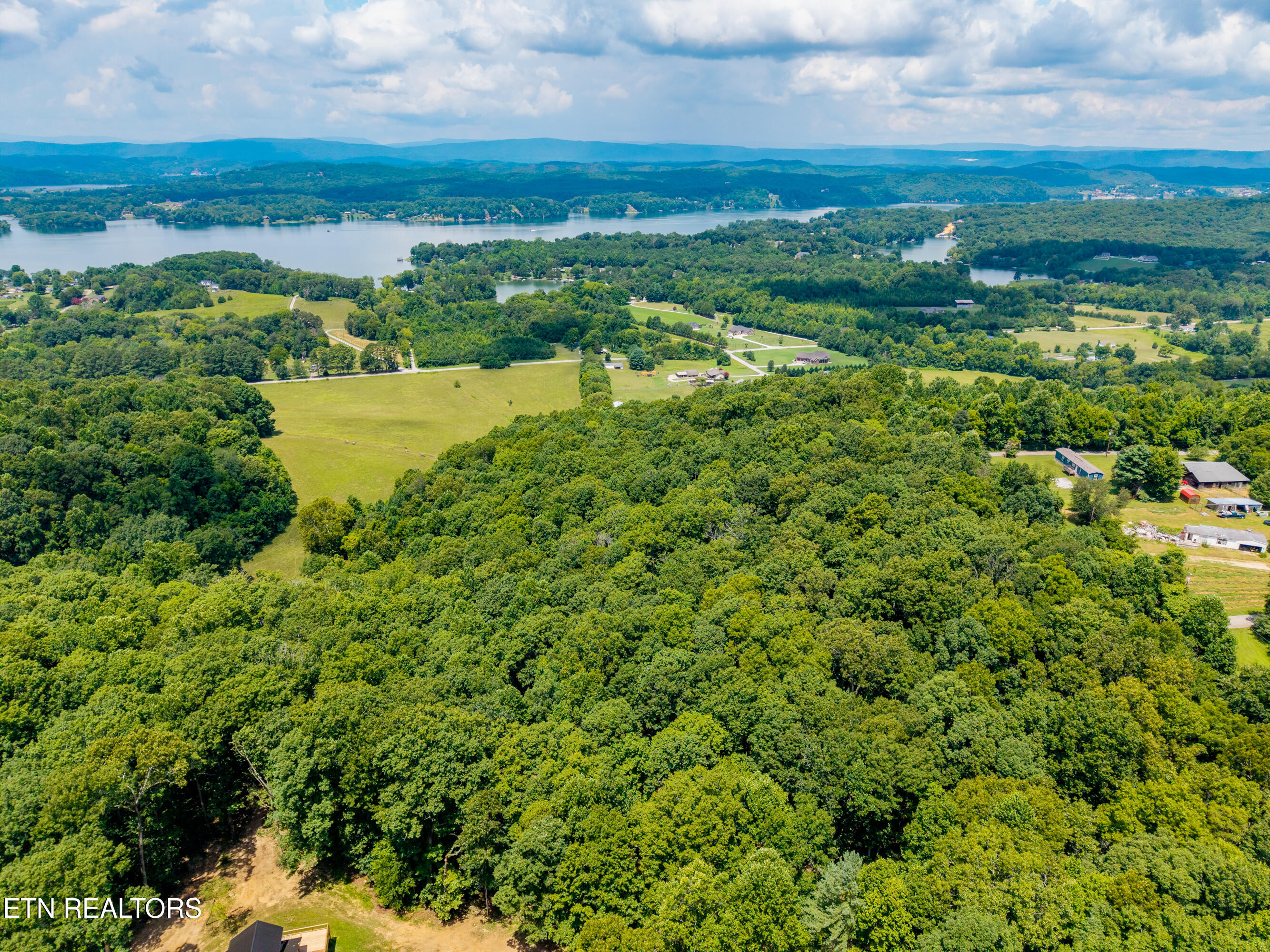 Lakescene Road Kingston, TN 37763 - Photo 20 of 24 East Tennessee Mountain and Lake Views