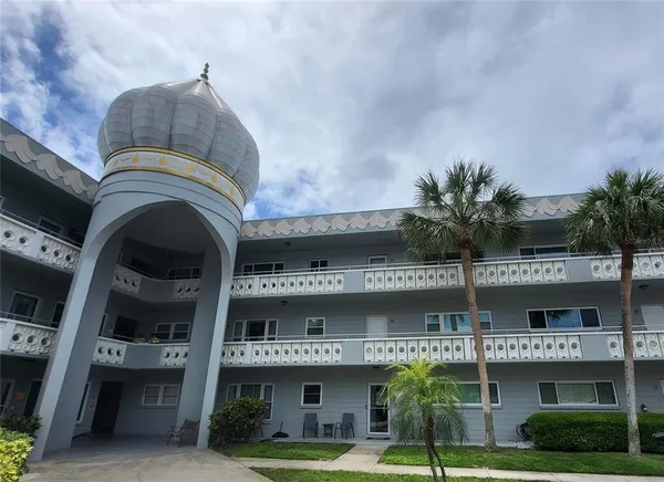 $219,000 | 2341 Haitian Drive, Unit 55, Clearwater, FL 33763