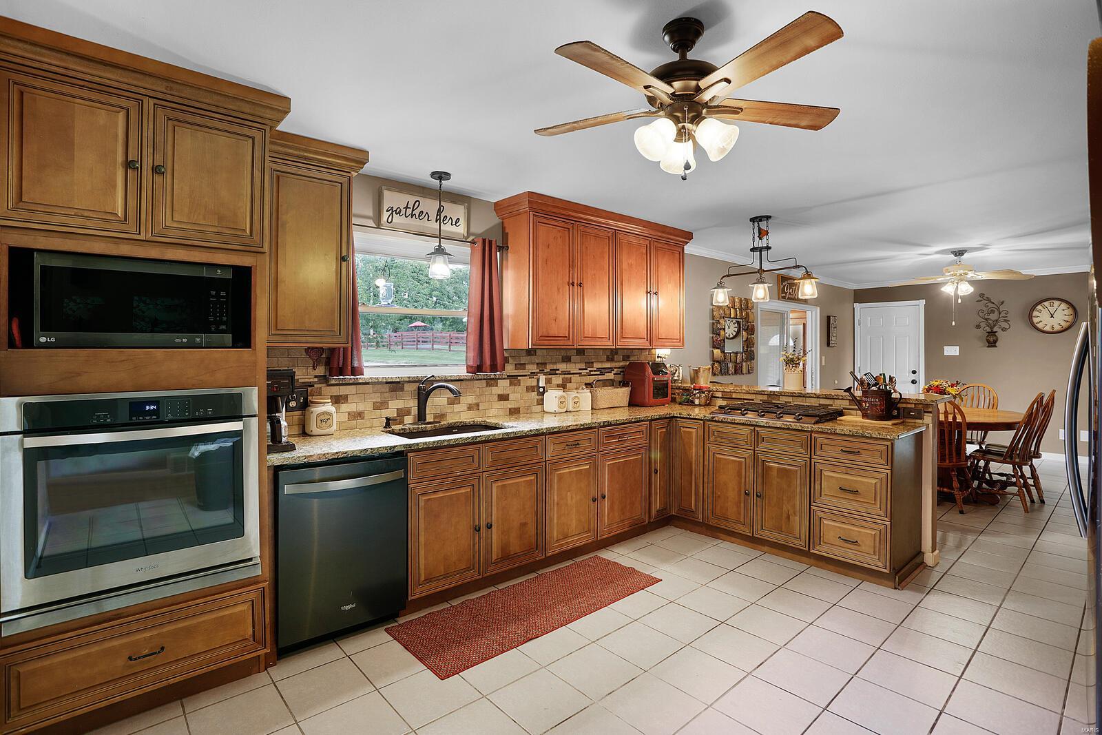 3221 Smiley Road Bridgeton, MO 63044 - Photo 11 of 27 Gallery Image 11