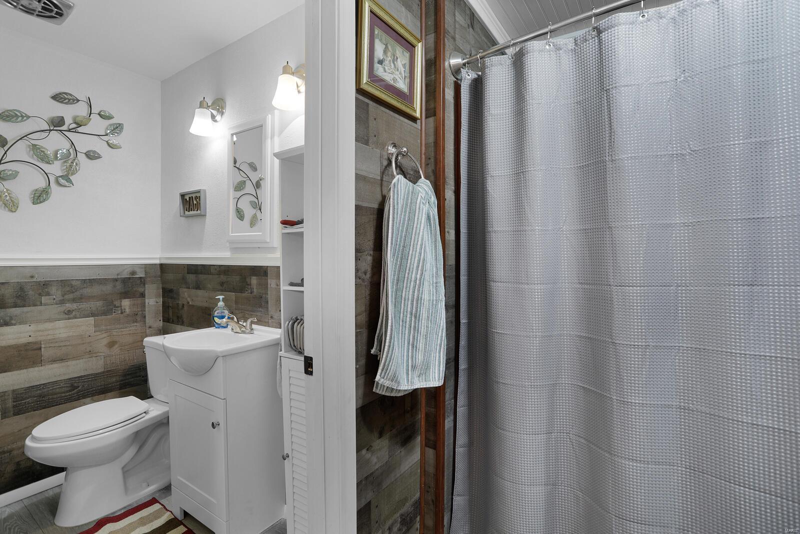 3221 Smiley Road Bridgeton, MO 63044 - Photo 13 of 27 Gallery Image 13