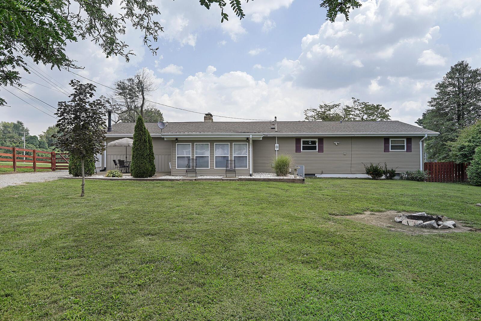 3221 Smiley Road Bridgeton, MO 63044 - Photo 23 of 27 Gallery Image 23