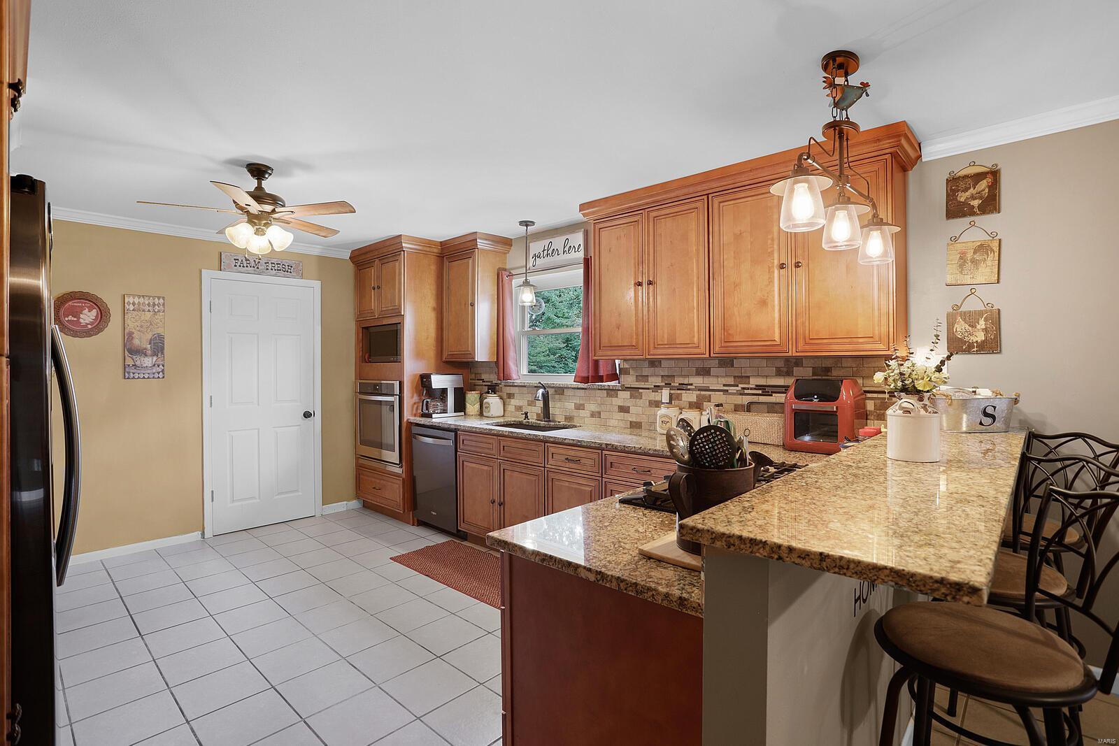 3221 Smiley Road Bridgeton, MO 63044 - Photo 10 of 27 Gallery Image 10