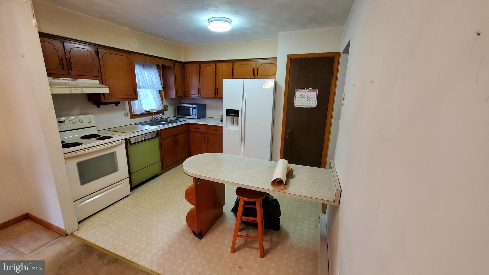310 Lauffer Road Middletown, PA 17057 - Photo 13 of 25 Gallery Image 13