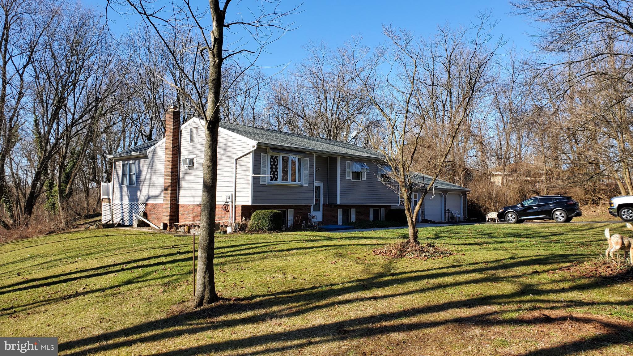 310 Lauffer Road Middletown, PA 17057 - Photo 3 of 25 Gallery Image 3